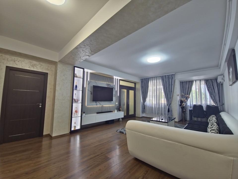 Tomis Plus parter înalt 3 camere 76 mp mobilat utilat complet