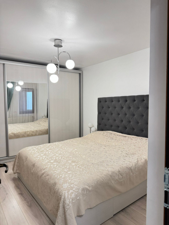 Delfinariu apartament 2 camere in vila parter loc parcare termen lung