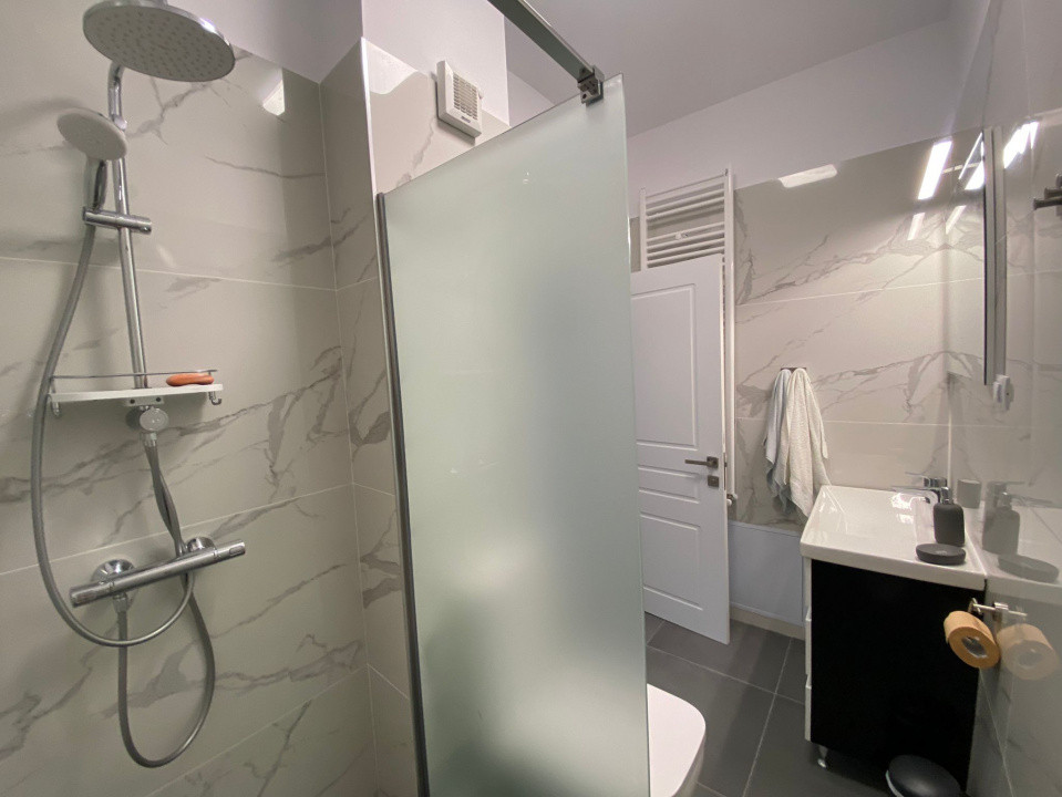 Tomis Nord Campus apartament 2 camere loc parcare subteran termen lung