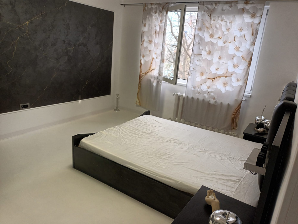 Gara apartament 2 camere decomandat recent renovat