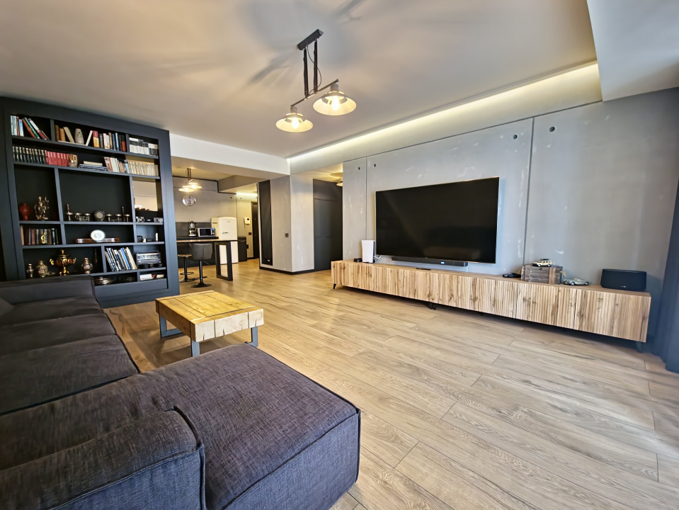 Mamaia central 2 camere mobilat utilat lux parcare inclusa termen lung