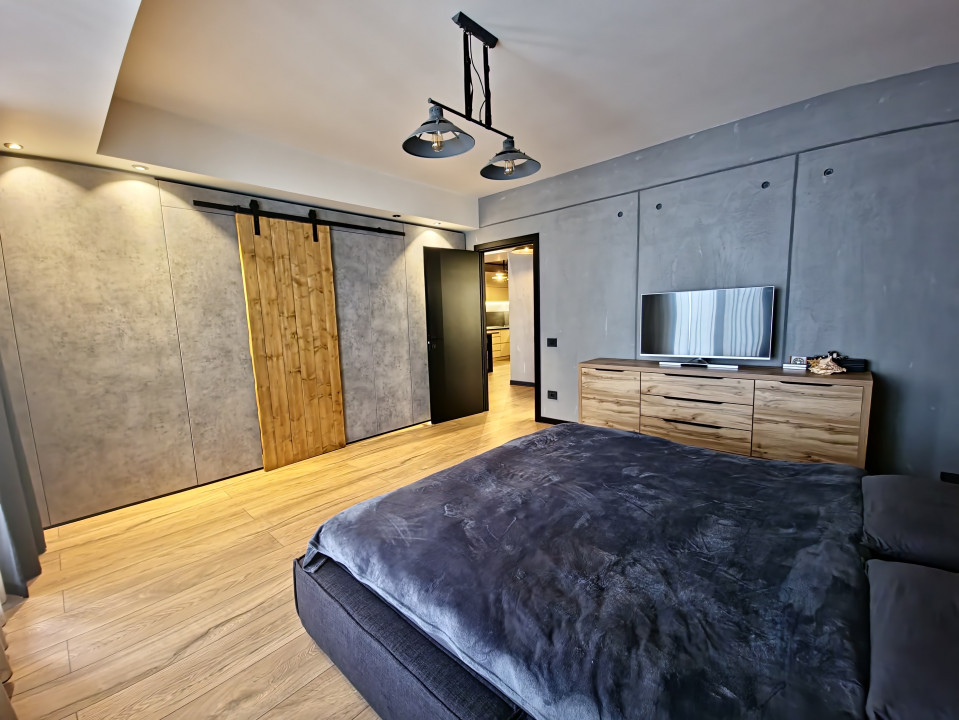 Mamaia central 2 camere mobilat utilat lux parcare inclusa termen lung