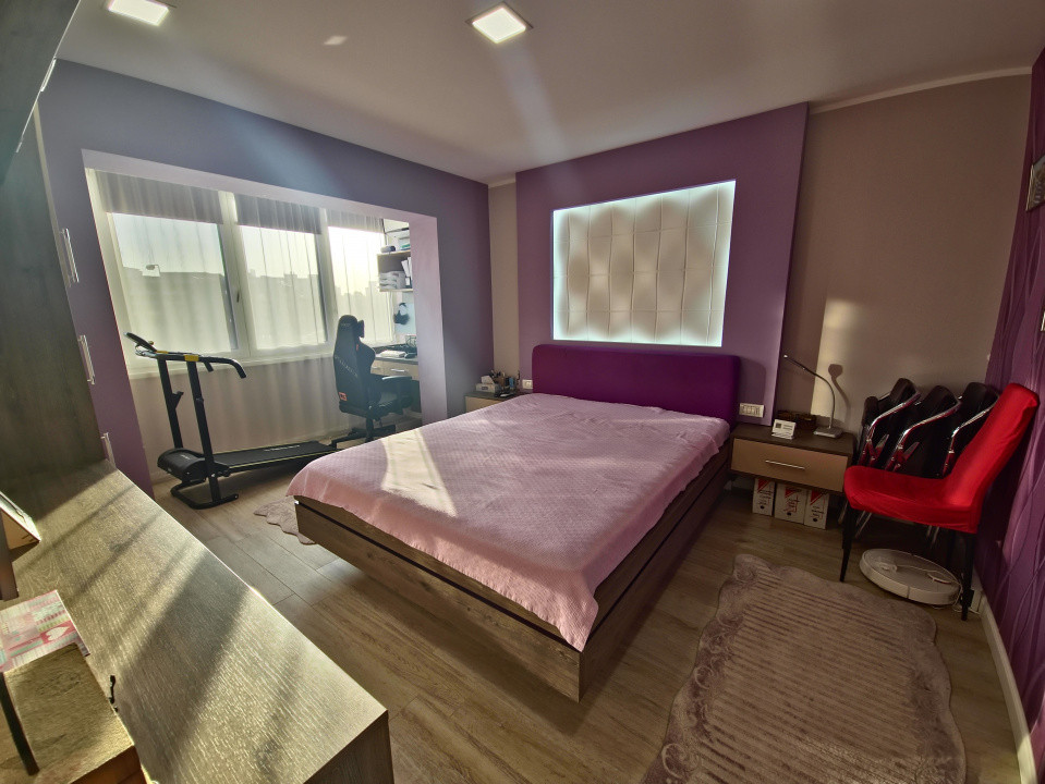 Ocazie!Poarta 6 apartament  3 camere renovat lux etaj 3/4, incalzire pardoseală