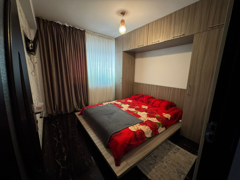  Faleza Nord • Parter •  2 camere Spațiu comercial  transformat în locuință