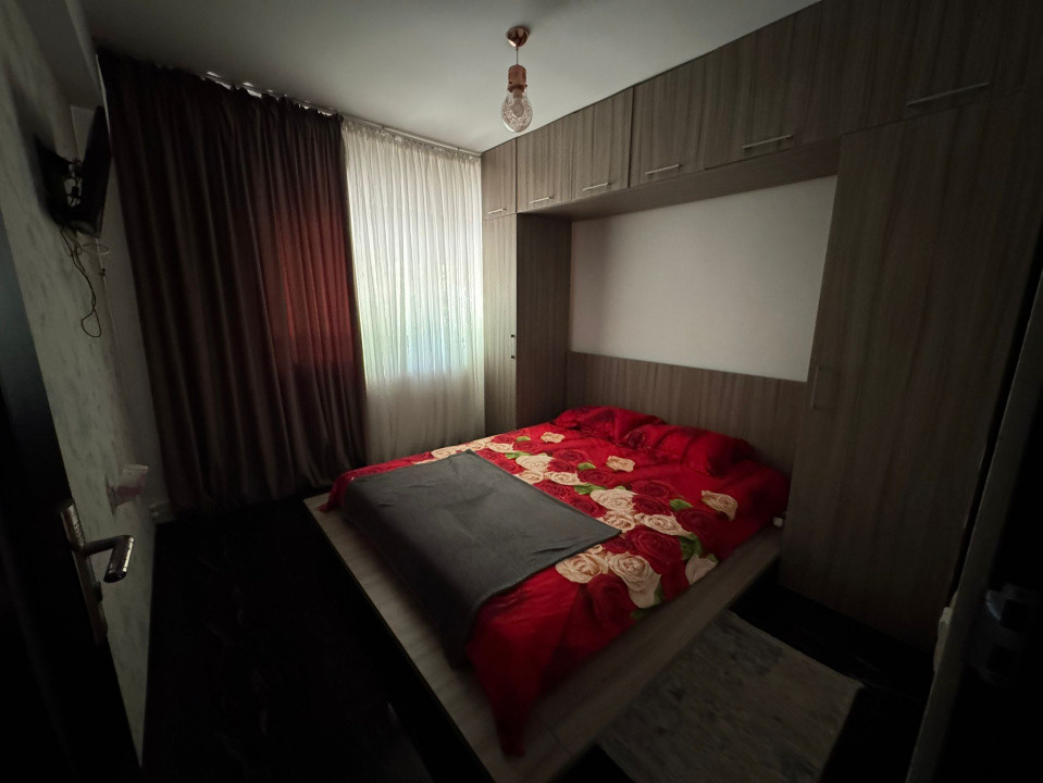  Faleza Nord • Parter •  2 camere Spațiu comercial  transformat în locuință