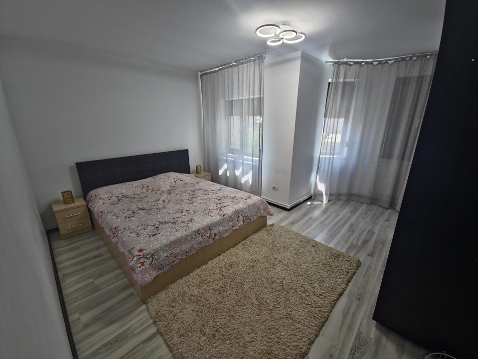 Valu lui Traian vilă 4 camere, curte foișor termen lung