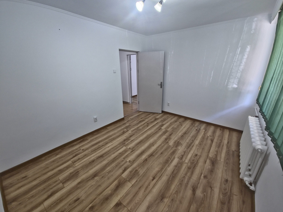 Centru Tomis Mall – spațiu birouri 49 mp, termen lung