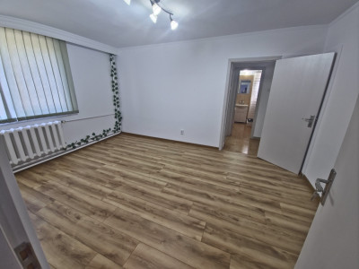 Centru Tomis Mall – spațiu birouri 49 mp, termen lung
