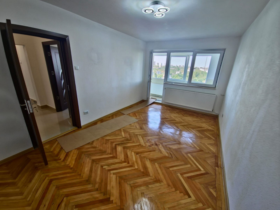 Abator apartament 3 camere decomandat renovat