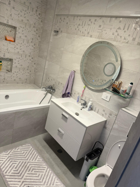 Palazu Elvila apartament 2 camere nou loc de parcare privat