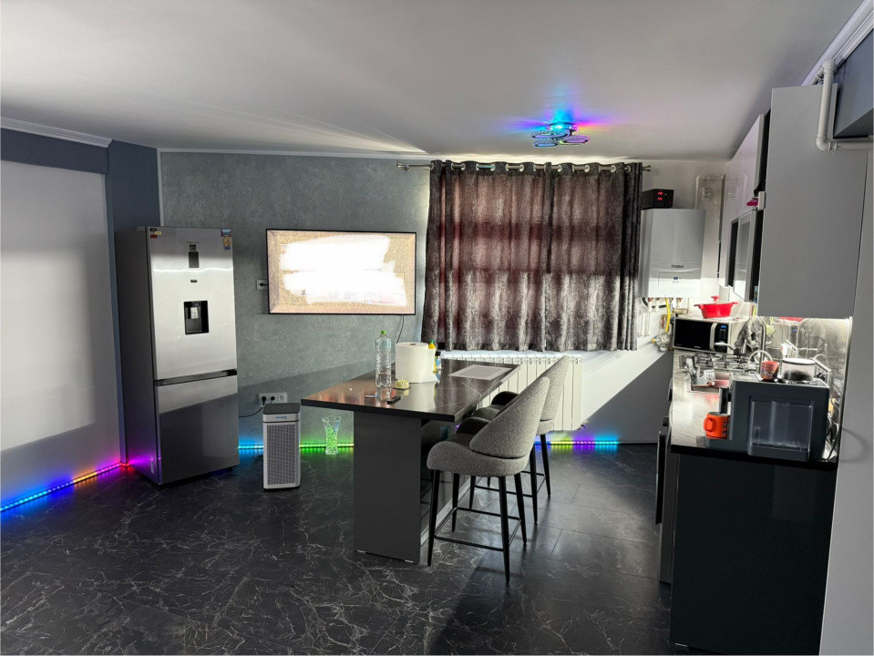Palazu Elvila apartament 2 camere nou loc de parcare privat