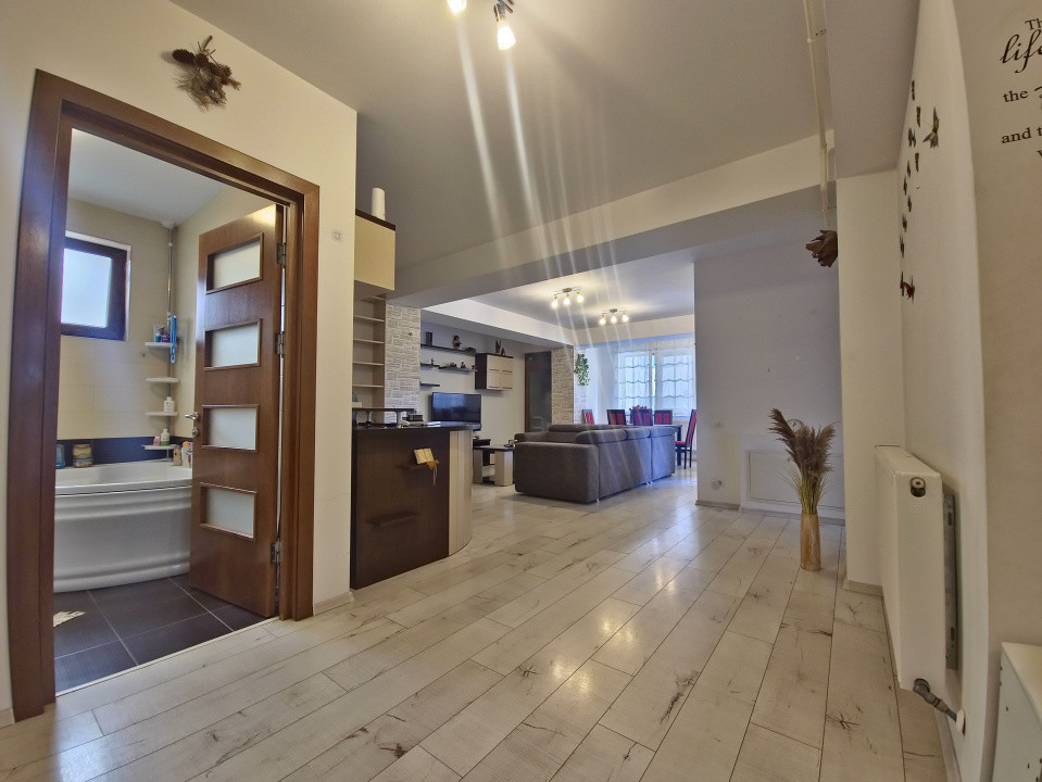 Compozitorilor apartament 3 camere modern termen lung