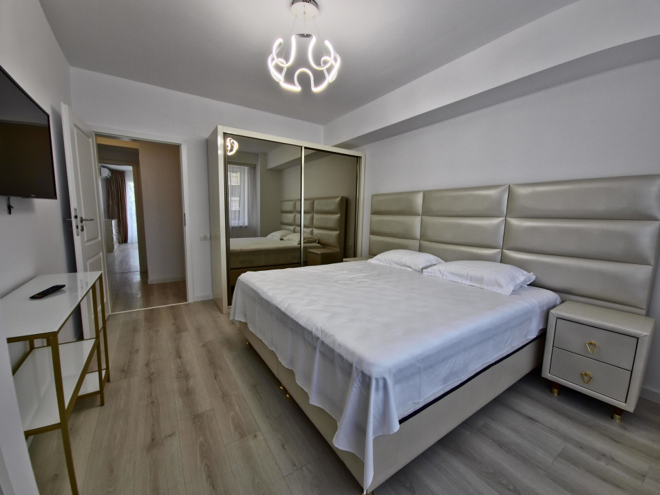 Faleză Nord  4 camere  Mobilat & Utilat  Vedere la Mare