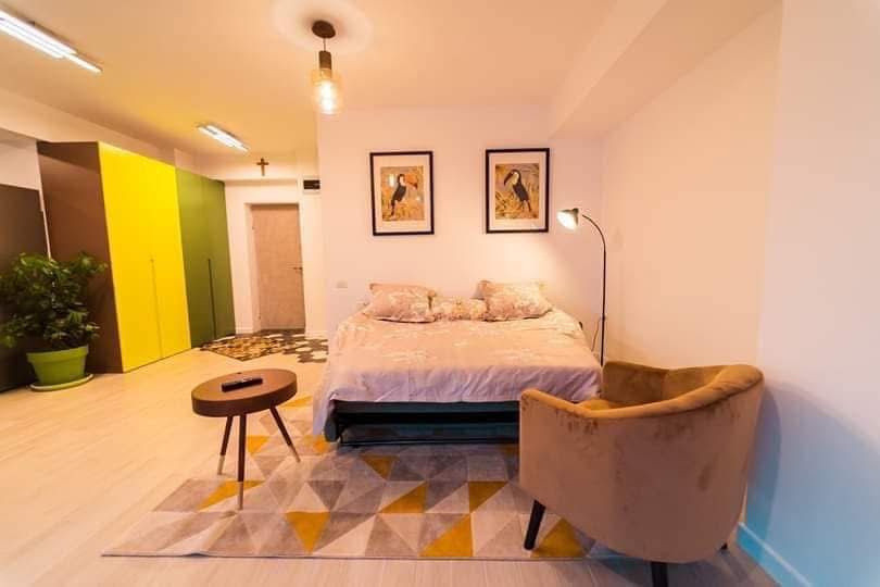 Mamaia garsoniera XXL zona Butoaie termen 25 Iunie