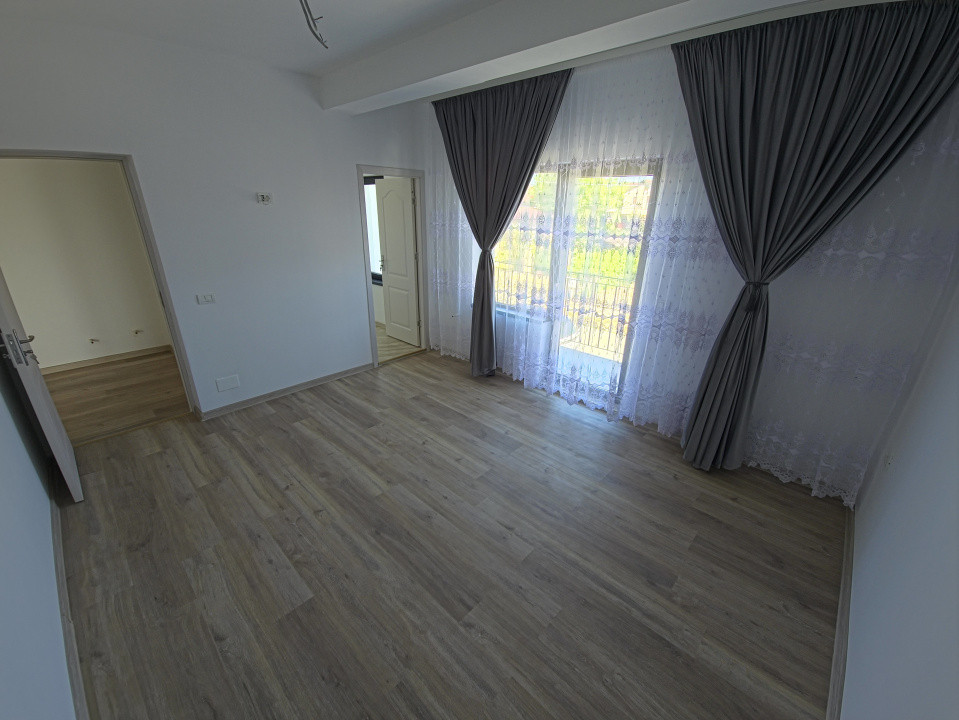 Vilă stil mediteranean Ovidiu poziție excelentă 4 camere posibil schimb