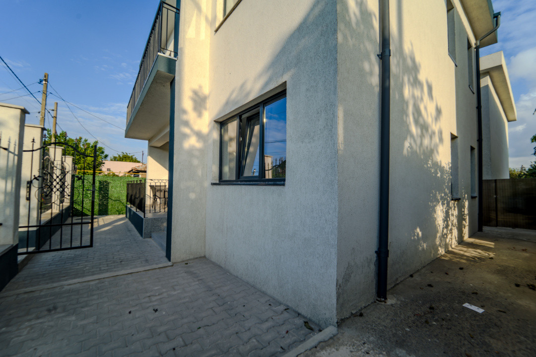 Vilă stil mediteranean Ovidiu poziție excelentă 5 camere posibil schimb