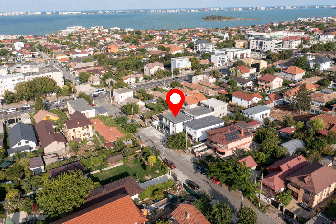 Vilă stil mediteranean Ovidiu poziție excelentă 5 camere posibil schimb