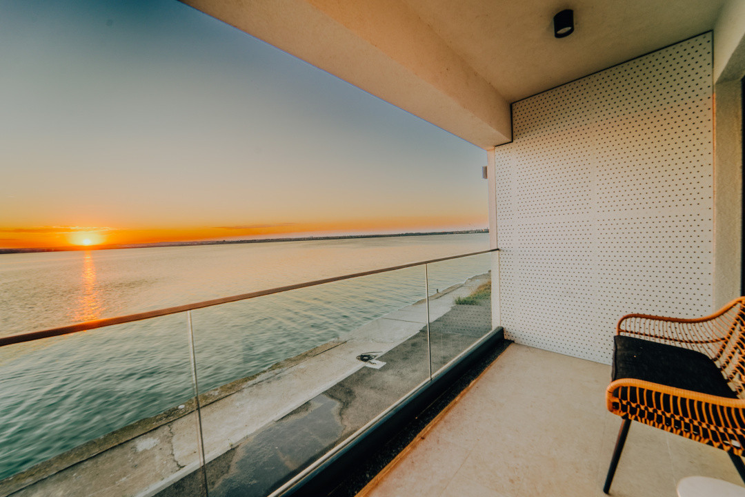 Mamaia Butoaie • 2 camere lux • parcare privată • termen lung