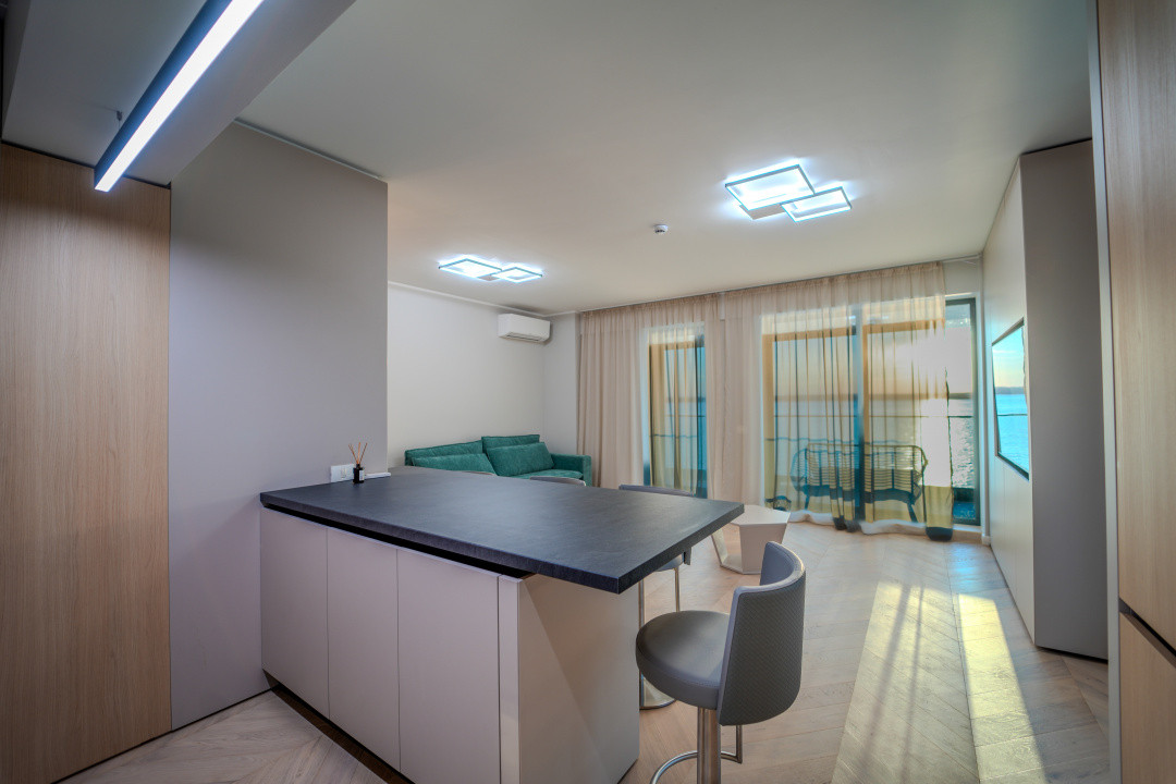 Mamaia Butoaie • 2 camere lux • parcare privată • termen lung