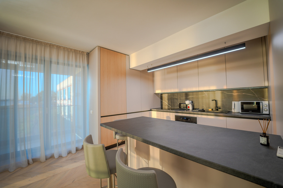 Mamaia Butoaie • 2 camere lux • parcare privată • termen lung