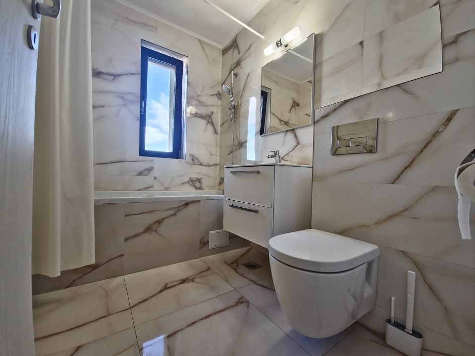 Tomis Plus  Apartament 2 camere  mobilat modern  parcare  vedere superbă