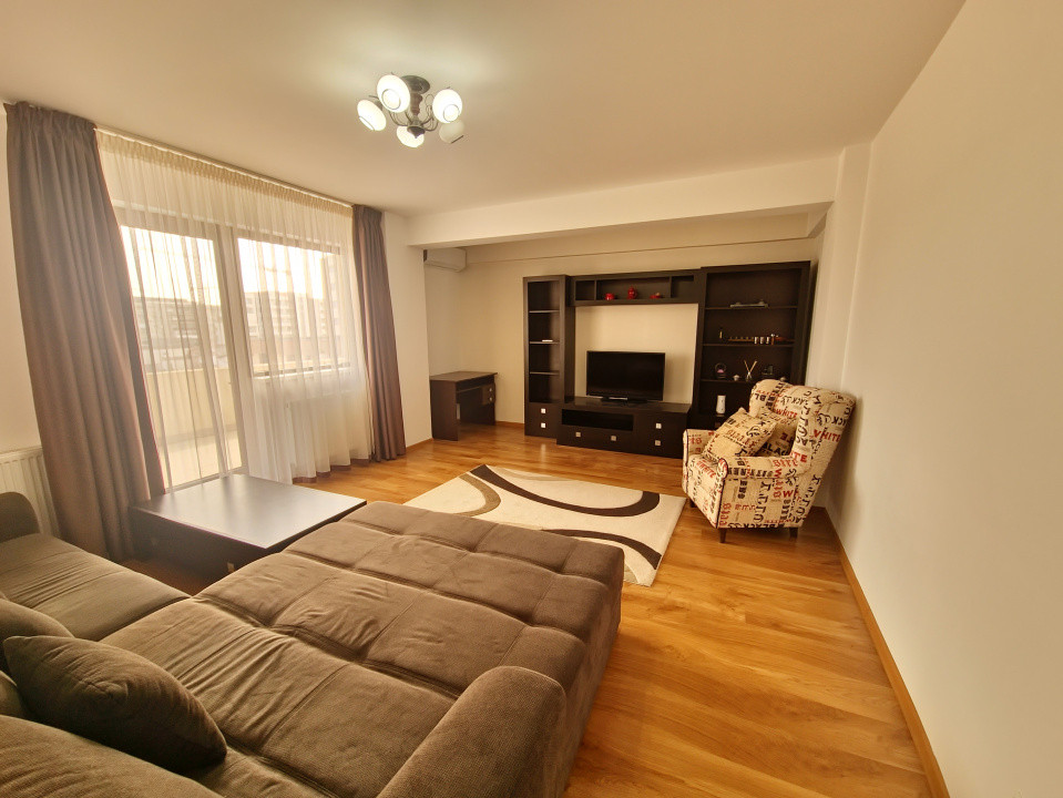 Tomis Plus 2 camere 55 mp si terasa 25 mp termen lung