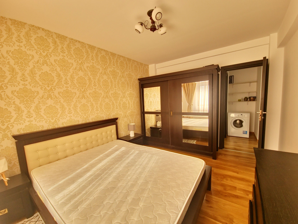 Tomis Plus 2 camere 55 mp si terasa 25 mp termen lung