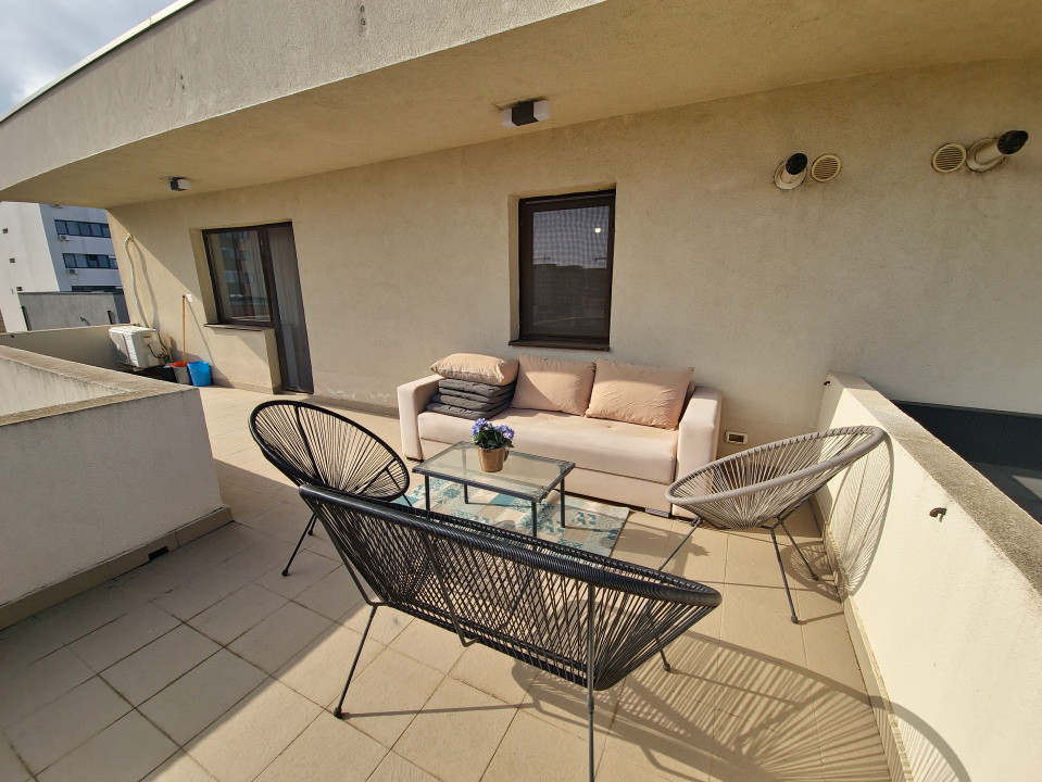 Tomis Plus 2 camere 55 mp si terasa 25 mp termen lung