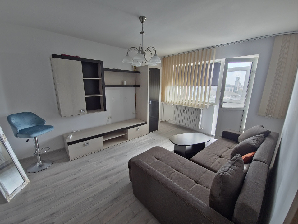 Casa de Cultură termen lung 2 camere parcare inclusă