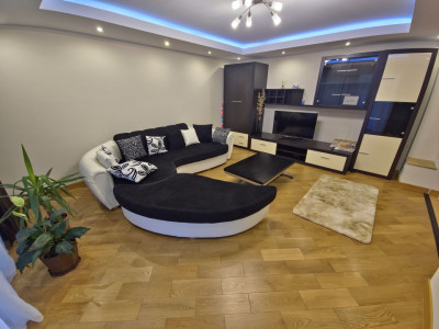 Faleza Nord 2 camere plaja Reyna modern și primitor termen lung