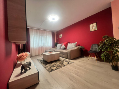 Trocadero apartament 2 camere decomandat cu loc de parcare rezervat