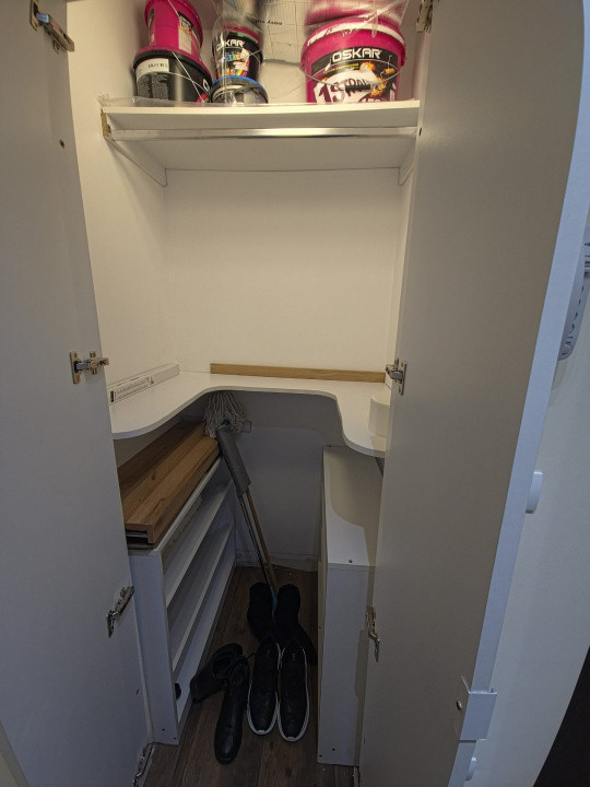 Apartament 3 camere, Tomis 2 – renovat, mobilat, utilat, 59 mp, etaj 3/4.