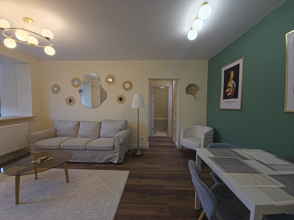 Apartament 3 camere, Tomis 2 – renovat, mobilat, utilat, 59 mp, etaj 3/4.
