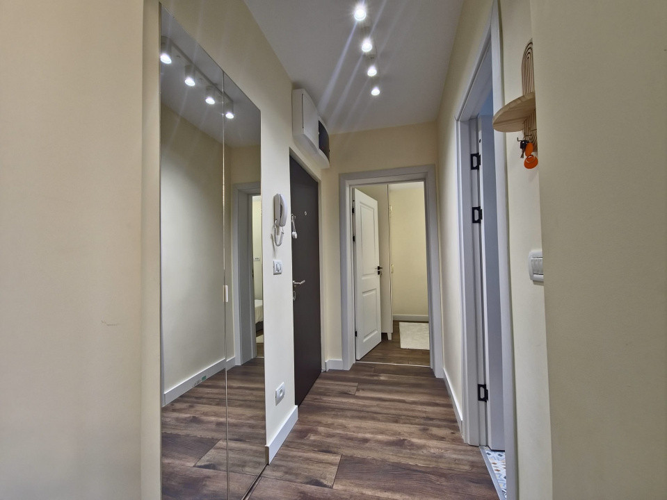Apartament 3 camere, Tomis 2 – renovat, mobilat, utilat, 59 mp, etaj 3/4.