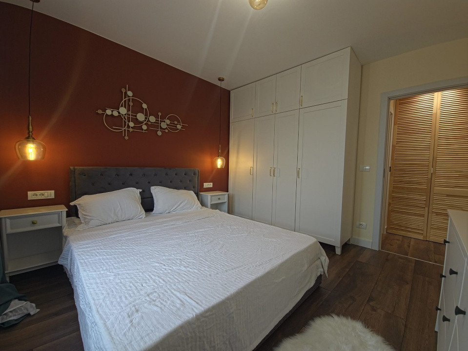 Apartament 3 camere, Tomis 2 – renovat, mobilat, utilat, 59 mp, etaj 3/4.