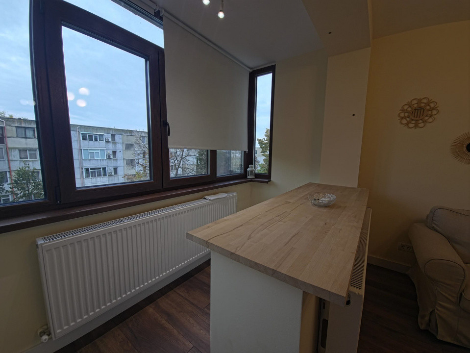 Apartament 3 camere, Tomis 2 – renovat, mobilat, utilat, 59 mp, etaj 3/4.