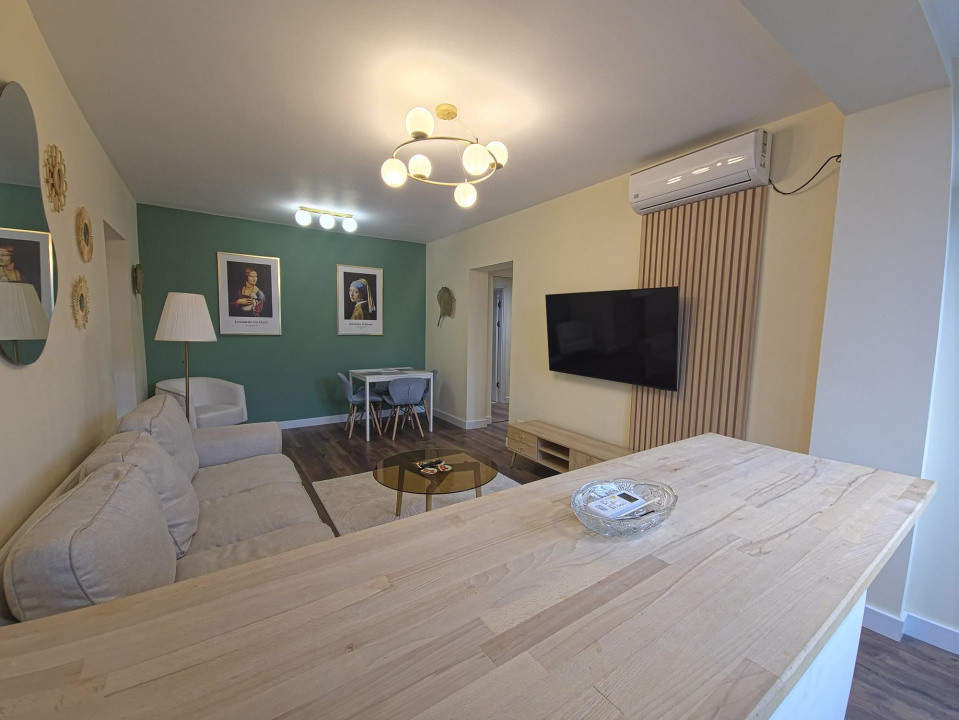 Apartament 3 camere, Tomis 2 – renovat, mobilat, utilat, 59 mp, etaj 3/4.