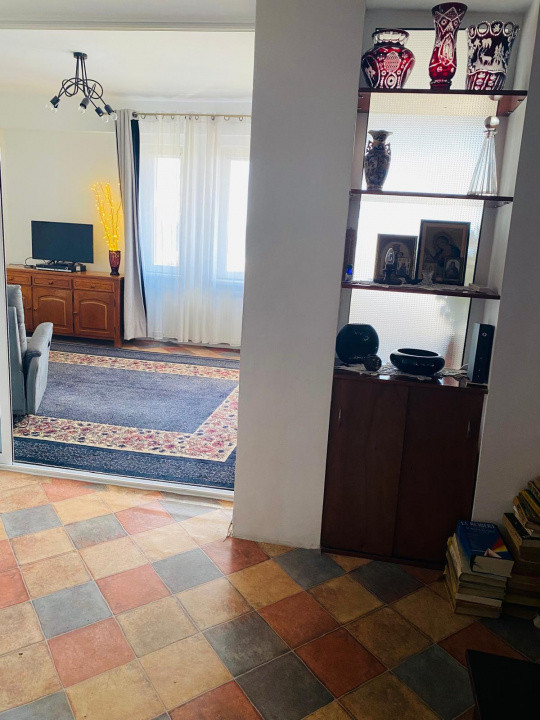 Faleza Nord apartament 3 camere vedere la mare, termen 30 Iulie