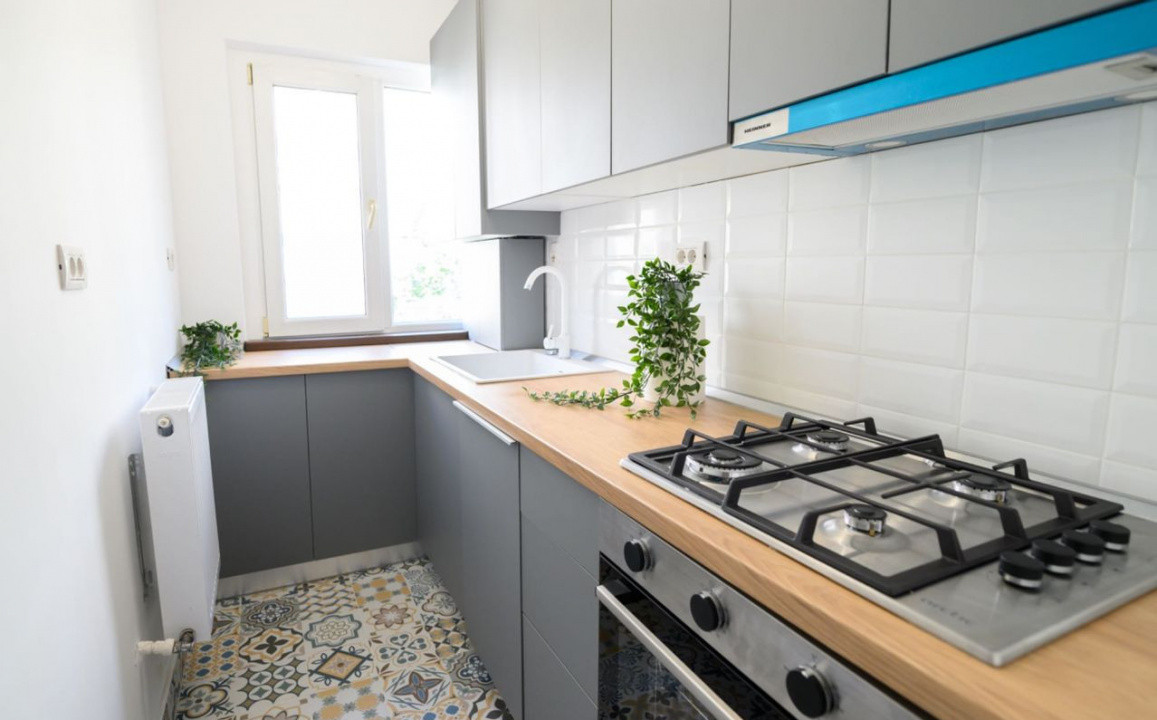 Apartament 2 camere, Casa de Cultură – 41 mp, etaj 3/4.