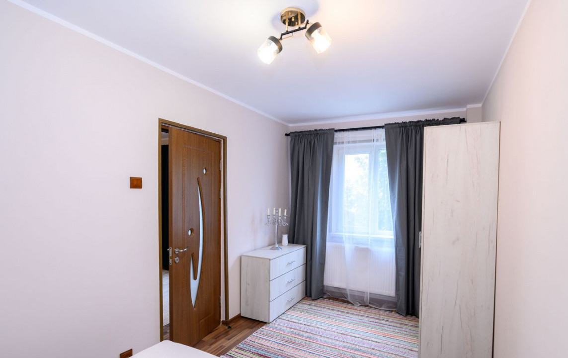 Apartament 2 camere, Casa de Cultură – 41 mp, etaj 3/4.