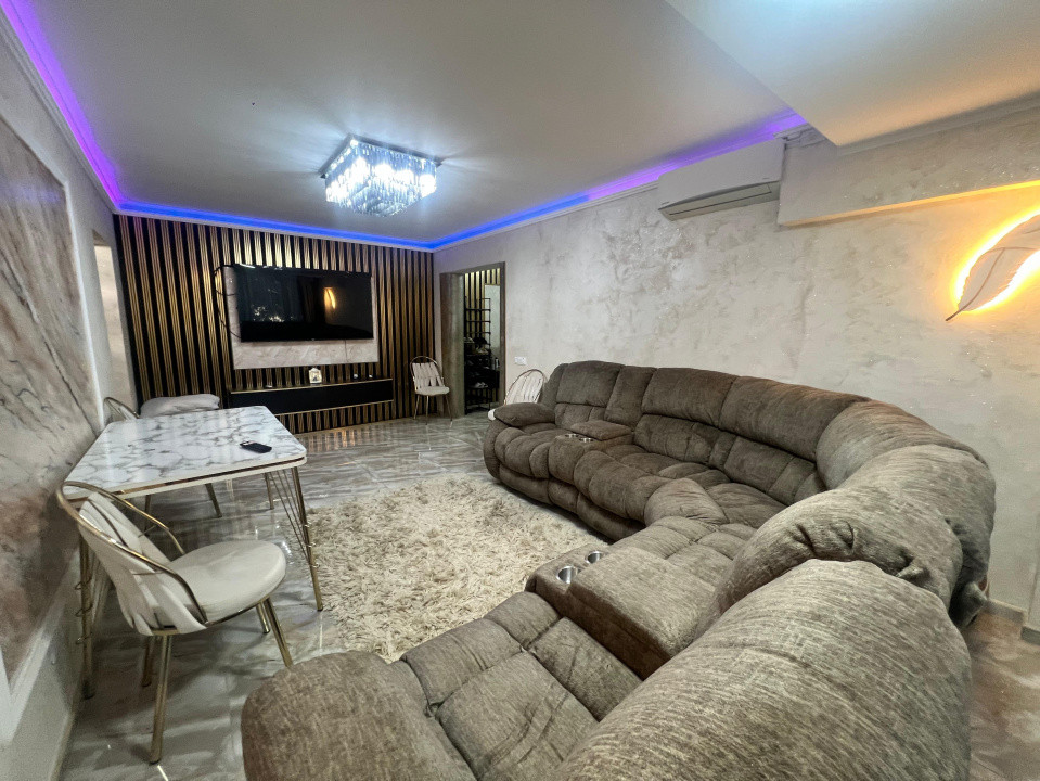 Tomis Nord apartament 3 camere semidecomandat termen scurt