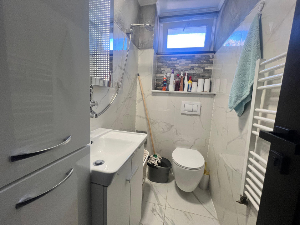 Tomis Nord apartament 3 camere semidecomandat termen scurt