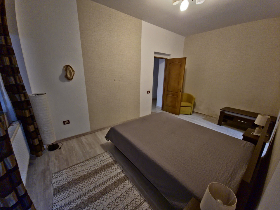 Apartament 2 camere cu curte Bld. Mamaia Trandafirul termen lung