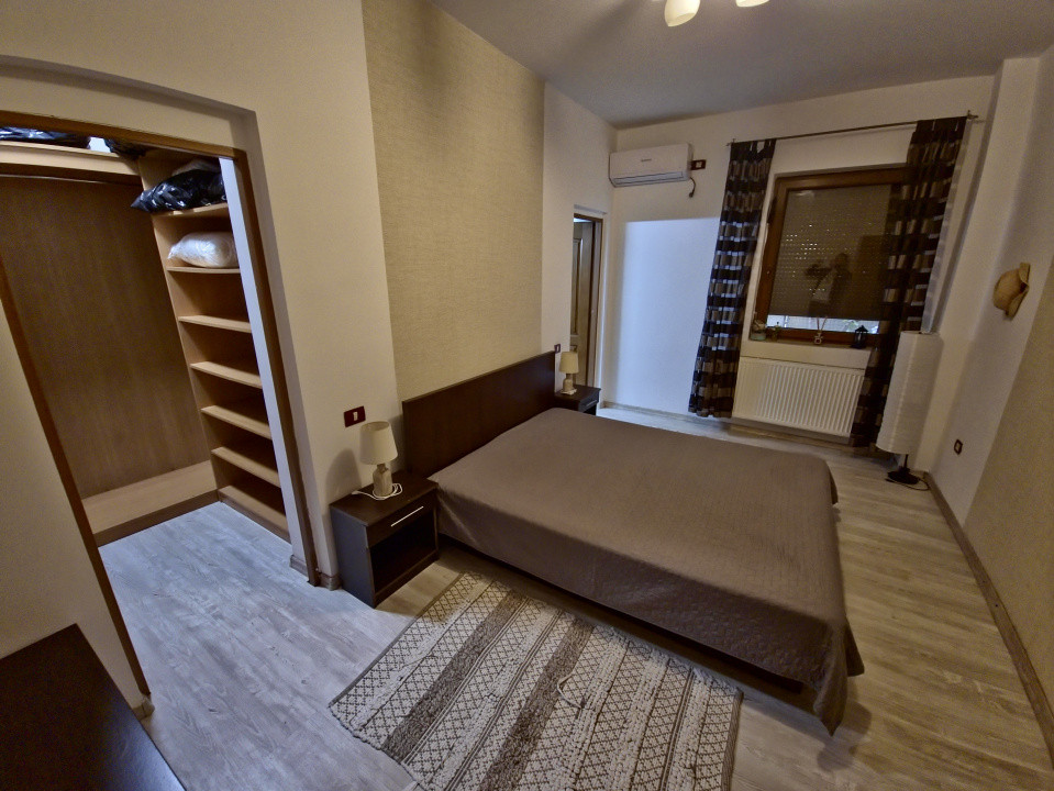 Apartament 2 camere cu curte Bld. Mamaia Trandafirul termen lung