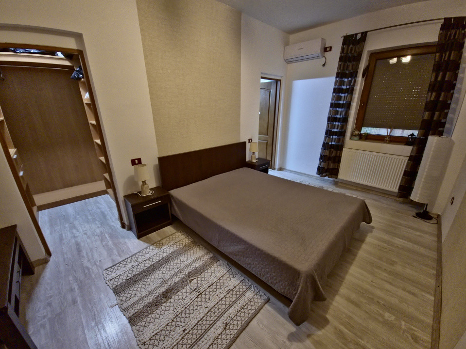 Apartament 2 camere cu curte Bld. Mamaia Trandafirul termen lung