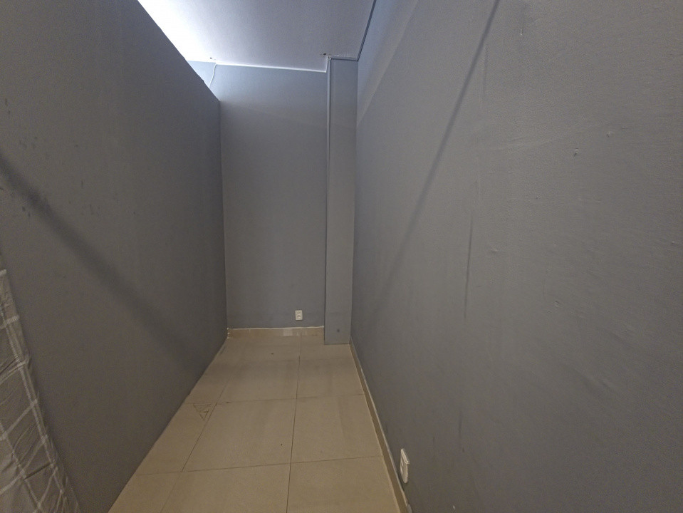 Spațiu comercial 35 mp zonă Stadion Constanța vad excelent