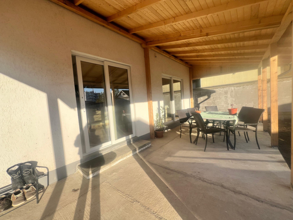 Costinesti casa moderna la sol an constructie 2024 teren 609 mp