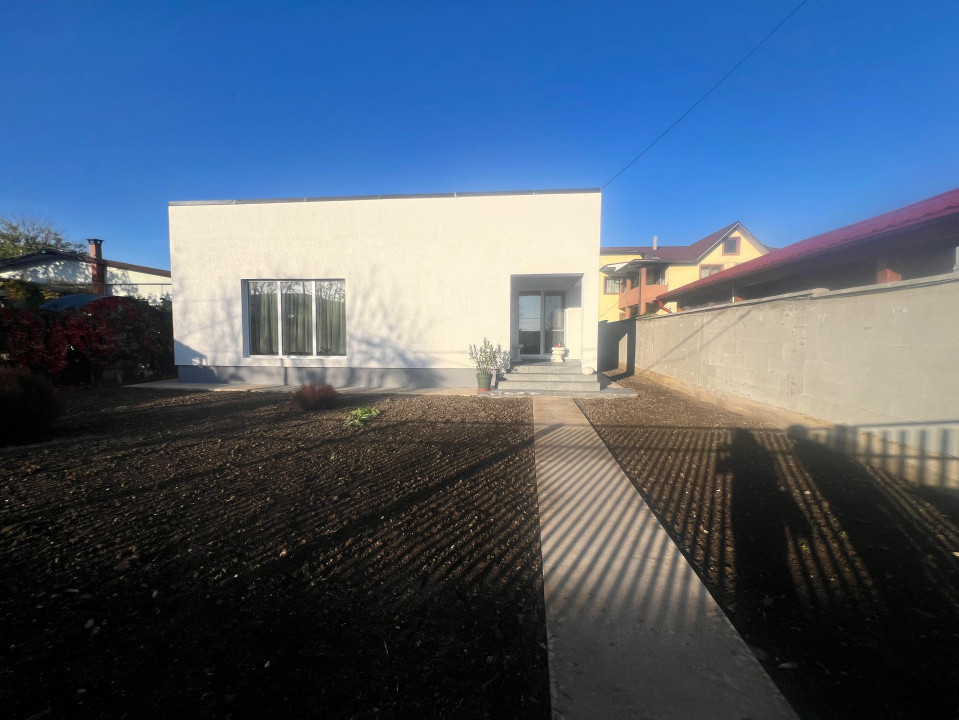 Costinesti casa moderna la sol an constructie 2024 teren 609 mp