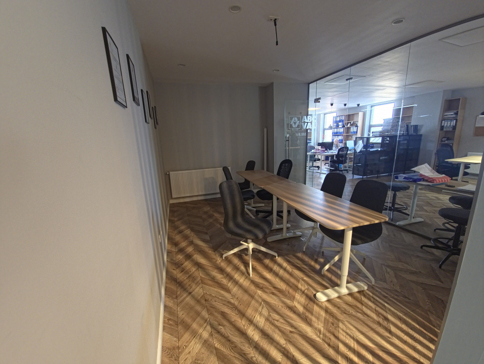 Spațiu Birouri 200 mp Bld. Mamaia Delfinariu Utilități + Mobilier incluse