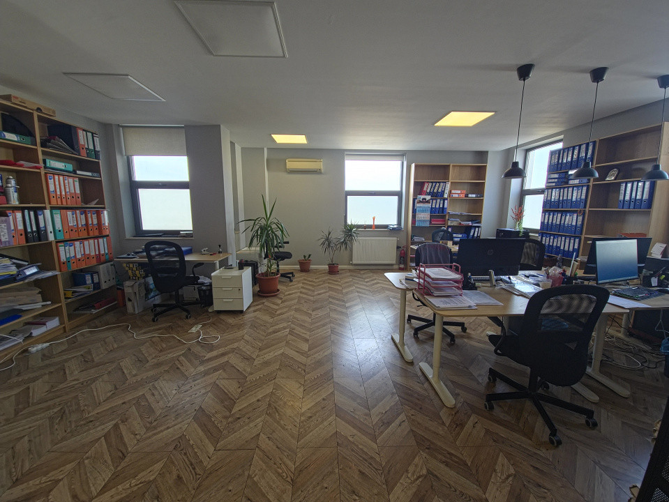 Spațiu Birouri 200 mp Bld. Mamaia Delfinariu Utilități + Mobilier incluse